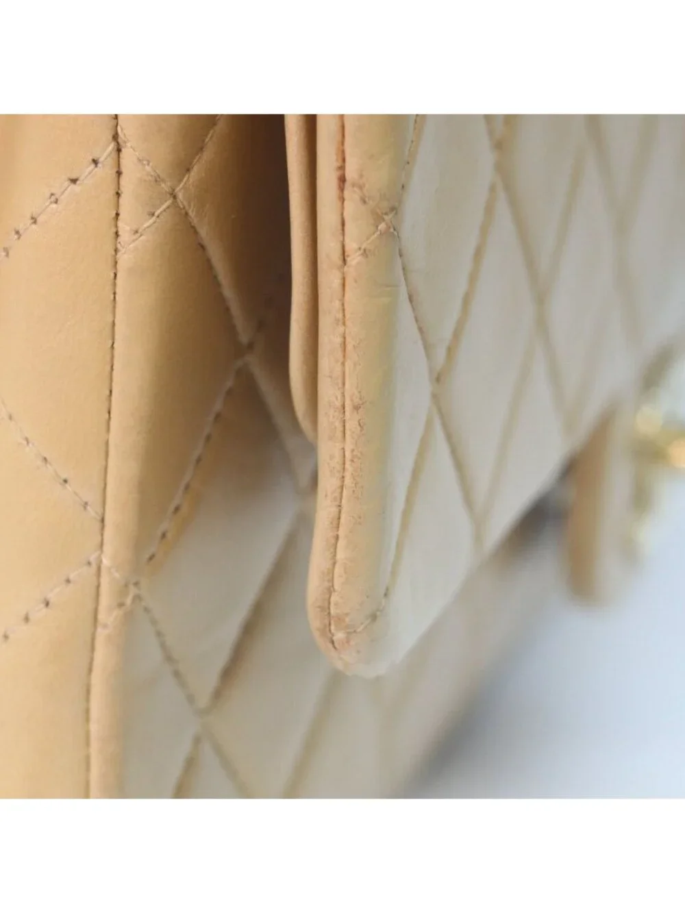 Chanel Beige Lamb Gold Quilted 25 Shoulder Bag